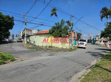 Casa · 267m² · 2 Quartos · 4 Vagas · CASA NO JD.ARUJÁ, ENORME COM QUINTAL E MAIS UMA CASA ANEXA