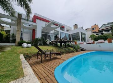 Casa · 342m² · 8 Quartos · 5 Vagas · Imóvel de Alto Padrão no centro financeiro de Florianópolis