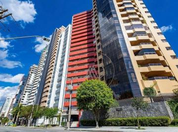8ad0a7516067f430db93e75e52e50154f12643ed · Face norte com vista panorâmica, varanda na sala e 03 dormitórios