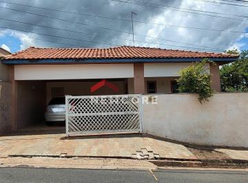 Casa · 193m² · 3 Quartos · 2 Vagas · Casa em Rua Pedro Vitorasso - Patrimônio de São João Batista - Olímpia/SP