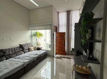 Casa de 3 quartos, Varginha · Casa para venda em Belo Horizonte, Varginha, Minas Gerais.