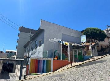 Casa · 400m² · Casa Comercial no Bairro Rio Branco