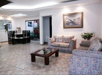 Casa · 241m² · 4 Quartos · 3 Vagas · Sobrado a venda em Nova Petropolis São Bernardo do Campo
