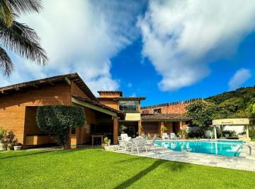 Casa · 460m² · 5 Quartos · 6 Vagas · Casa com campo de futebol à venda no condomínio Acapulco