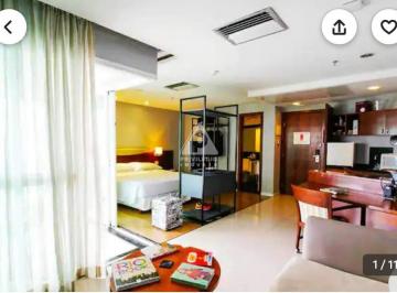 Apartamento · 55m² · 1 Quarto · 1 Vaga · Wyndham Rio Barra - Apart Hotel decorado, com sala, quarto, varanda - Praia