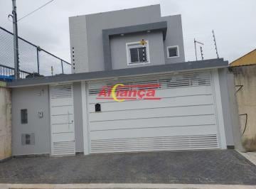Casa · 316m² · 4 Vagas · Sobrado Novo