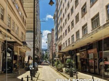 Apartamento de 1 quarto, Petrópolis · Vende-se apartamento na Rua 16 de março, no Centro de Petrópolis