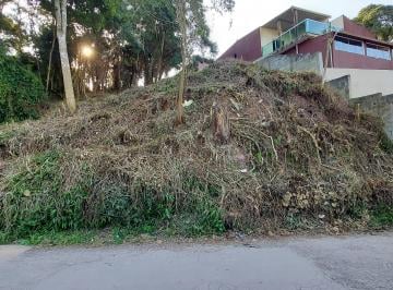 Terreno , Ribeirão Pires · Terreno com 671 m², sendo 10,44 metros de frente em Ribeirão Pires
