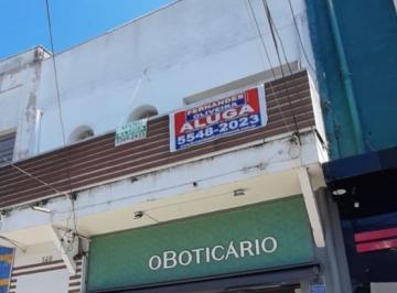 Foto 01 · Aluguel de Sala Comercial de 40m² com 2 Banheiros no Bairro Socorro, São Paulo-SP. Venha conferir!