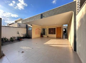 Foto 02 · Imóvel à venda em Umuarama-PR: Casa com 3 quartos, 1 suíte, 2 banheiros e 163,25m² no Parque Vitória