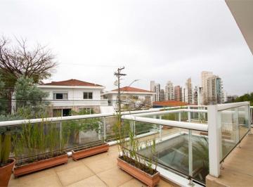 Casa de 3 quartos, São Paulo · Casa padrão com 302 a/construída com 4 quartos, 3 suítes na Vila Madalena