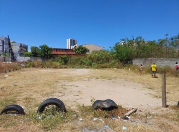 Terreno , Jaboatão dos Guararapes · Terreno Amplo e Bem Localizado em Candeias – Oportunidade Imperdível!