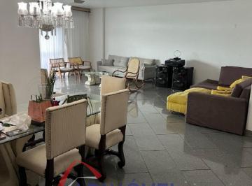 Foto 01 · Apartamento na Praia do Canto! Com 4 Quartos, 2 Suítes, 2 Vagas, 300m².