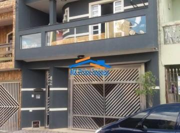 Casa · 280m² · 4 Quartos · 6 Vagas · Sobrado Espetacular com 280m² e 4 Dormitórios - Santa Maria.