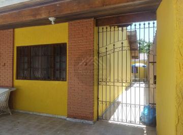 Casa · 291m² · 4 Quartos · 4 Vagas · Casa com 4 dormitórios e piscina á venda em Itanhaém á 200m do mar.