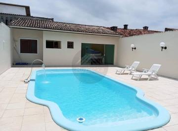 Casa · 370m² · 5 Quartos · 3 Vagas · CASA COM 05 DORMITÓRIOS E PISCINA Á VENDA EM ITANHAÉM- SP.