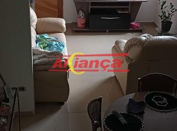 Casa · 245m² · 2 Quartos · 2 Vagas · Sobrado com 2 quartos,2 banheiros, sala dois ambiente e ampla.