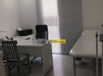 e9ce31b5a5484f577448b08a299a599088e77dd5 · Sobrado Comercial Próximo á Área Verde