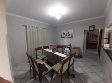 Casa · 143m² · 3 Quartos · 4 Vagas · Casa à venda, 143 m² por R$ 430.000,00 - Jardim Europa - Uberlândia/MG