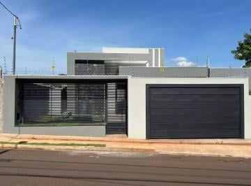 Casa · 165m² · 3 Quartos · Excelente casa alto padrão 