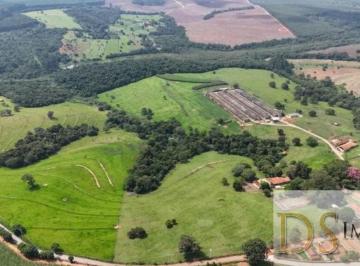 Foto 01 · SÍTIO COM GRANJA A VENDA NA REGIÃO DE ITAPETININGA-SP, 23,8 ALQUEIRES, BOA TOPOGRAFIA, ÓTIMA CASA SE