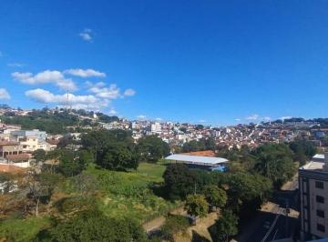 Foto 01 · Vendo ótimo apartamento com 2 suítes mais 1 quarto bem próximo ao parque municipal.