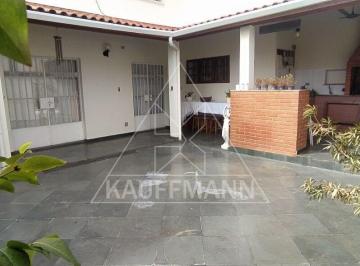 Casa · 270m² · 3 Quartos · 4 Vagas · Casa Versátil para Venda e Locação em Campo Belo - 270m², 3 Suítes, 4 Vagas.