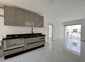 Apartamento · 80m² · 3 Quartos · 1 Vaga · Apartamento semimobiliado com 03 dormitórios para locação anual em Camboriú