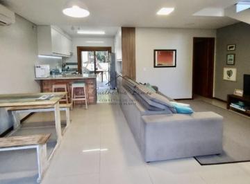 Casa · 150m² · 3 Quartos · 1 Vaga · Casa à venda no bairro Praia da Ribanceira - Imbituba/SC