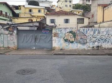 8131937456aeabc832ea504e1f9ceab7.jpg · Terreno de 756m² com 3 quartos