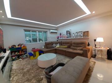 Casa · 250m² · 3 Quartos · 2 Vagas · Sobrado alto padrão em Santana