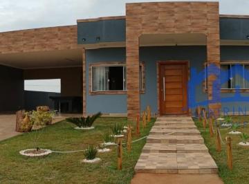 Foto 02 · Casa com 2 Quartos e 2 banheiros à Venda, 450 m² por R$ 680.000 Cód ch1637
