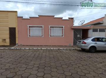 Foto 01 · Casa, Centro, Itararé, SP