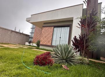 Casa de 3 quartos, Gama · LINDA CASA NA PONTE ALTA EM CONDOMINIO FECHADO