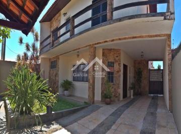 Foto 01 ·
Casa em Peruíbe