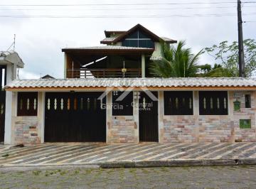 Casa · 360m² · 3 Quartos · 4 Vagas · 
                                Sobrado em Peruíbe no bairro Beira Mar
                            