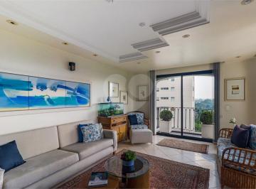 Apartamento de 3 quartos, São Paulo · Apartamento - Pinheiros - 3 Suítes / Quartos - 3 Vagas - Venda / Compra