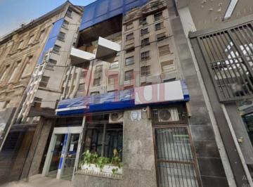 Comercial · 262m² · Prédio comercial no Centro - Rua José Bonifácio - venda com renda