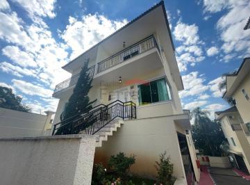 Casa · 260m² · 4 Quartos · 4 Vagas · Sobrado em Condominio Horizontal no Tremembé com 4 quartos, 2 suítes, 4 vagas