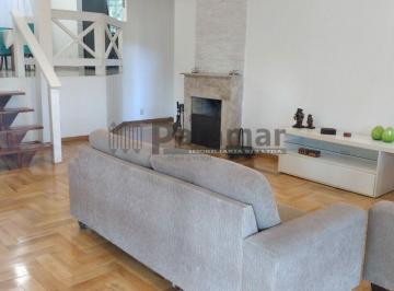 Casa · 628m² · 5 Quartos · 6 Vagas · Sobrado de Alto Padrão em Condomínio Fechado na Granja Viana