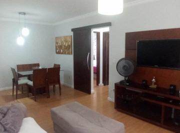 Apartamento · 80m² · 2 Quartos · 1 Vaga · Dois dormitórios bem conservado. Elevador, portaria, garagem