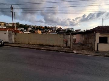Casa · 132m² · 2 Quartos · 1 Vaga · Casas Padrão em Poços de Caldas