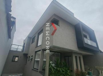 Casa · 400m² · 3 Quartos · 6 Vagas · Sobrado em Rua Francisco Alves dos Anjos - Chácara Jafet - Mogi das Cruzes/SP