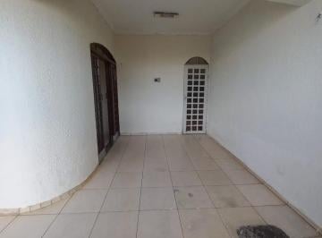Casa de 3 quartos, Taguatinga · QNL 18 CONJUNTO B - PRONTO PARA MORAR!