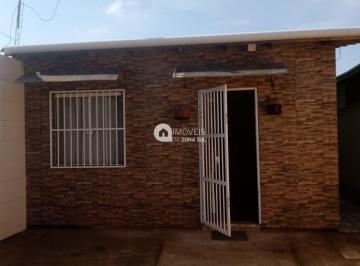 Casa · 66m² · 3 Quartos · Casa Padrão