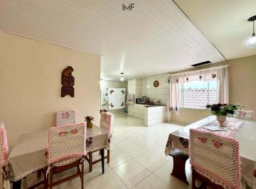 Casa · 540m² · 3 Quartos · 2 Vagas · Casa à venda no bairro Estados - Indaial/SC