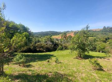 Terreno , Ibiúna · Terreno com 2.400 m² em condomínio!