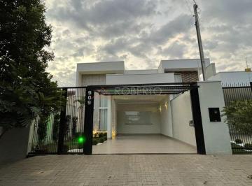 Casa · 242m² · 3 Quartos · 2 Vagas · Casa 2 quartos, 1 suíte, área gourmet próx Deltaville