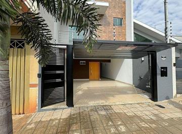Casa · 175m² · 3 Quartos · 2 Vagas · VENDA | Sobrado, com 3 dormitórios em JD ITÁLIA, MARINGÁ