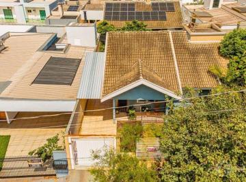 Casa · 190m² · 3 Quartos · 2 Vagas · VENDA | Casa, com 3 dormitórios em Jardim Pancera, Toledo